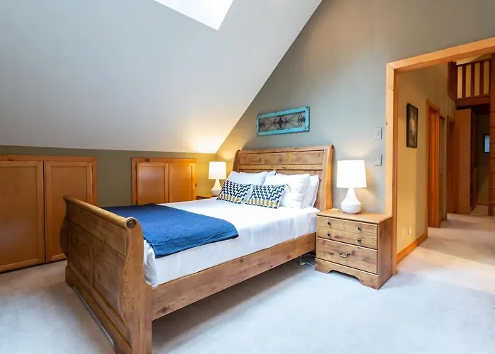 Naturbyn Retreat