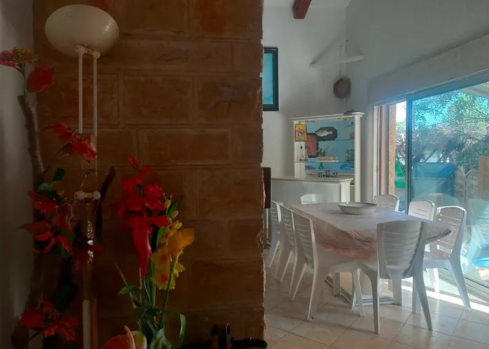 Maison Villa d'exception meublée piscine privée&cheminée a 2min plage et commerces