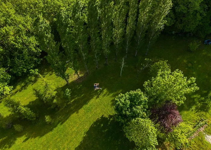 Lacoume Saint Jacques