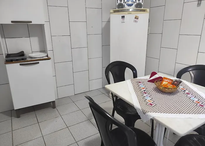 Casa para até 4 hóspedes próximo ao Hosp de Clínicas UFU, Cargill, Havan e Aeroporto