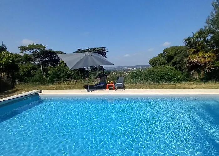 Domaine La Salamandre - Piscine&Forêt privée, Vue sur Vallée