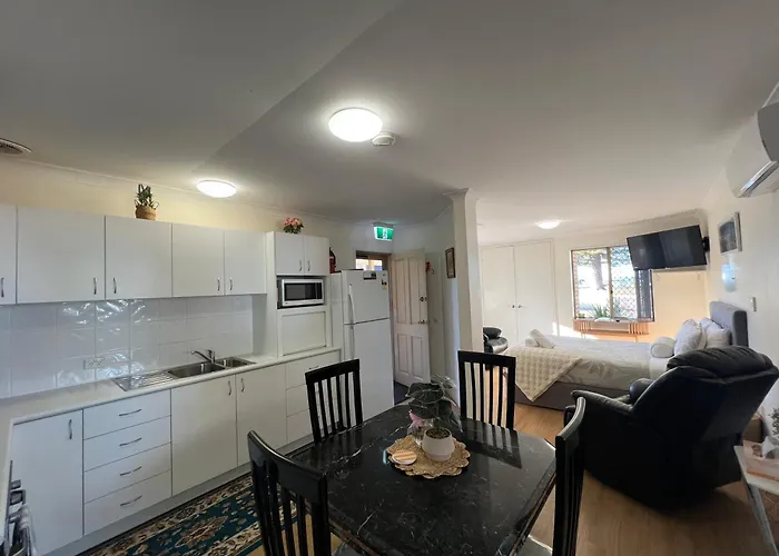 Cosy Bayside Studio