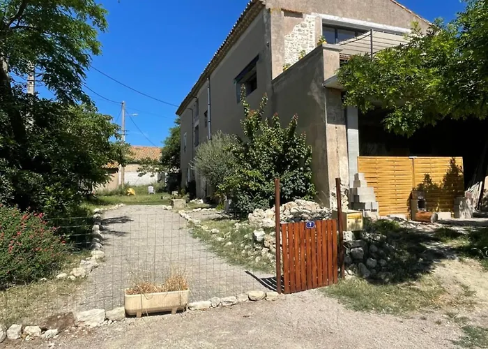 Gîte au cœur des vignes, près du canal du Midi