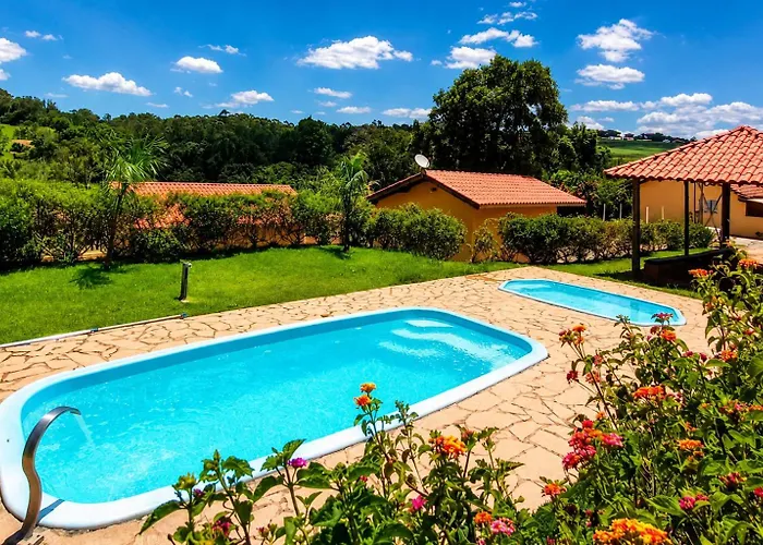 Chale Aconchegante Privativo com Varanda Churrasqueira e Decoração - Sitio Pauletto - Pet Friendly