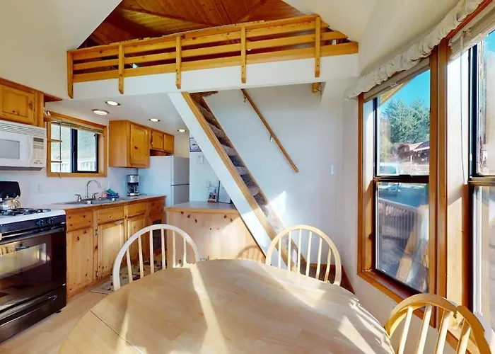 Tranquil Dog-Friendly Coastal Escape With Private Hot Tub Patio & Nature Views