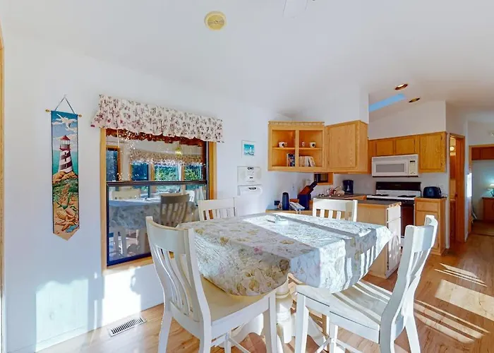 Cozy Abode Steps From The Beach With A Private Hot Tub And Nautical Theme