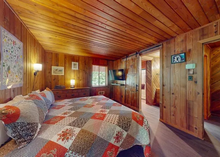 Nana And Papa'S - Lakefront Dog-Friendly Home In Joseph With Amazing Yard Deck