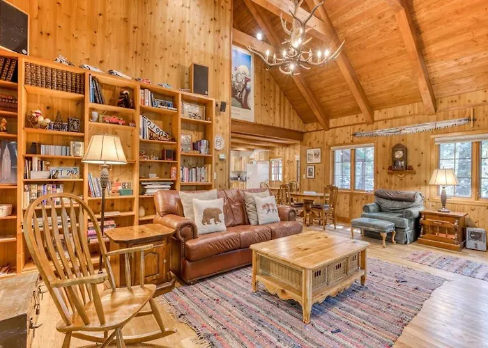 Historic Waterfront Cabin With Hot Tub & Salmon River Access - Dog-Friendly