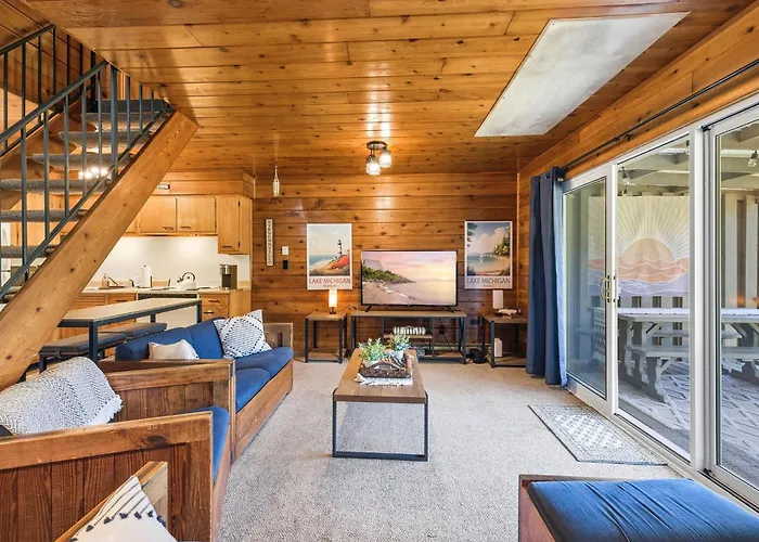 Chalet 94 Lakeview Nr Beach And Resort Amenities