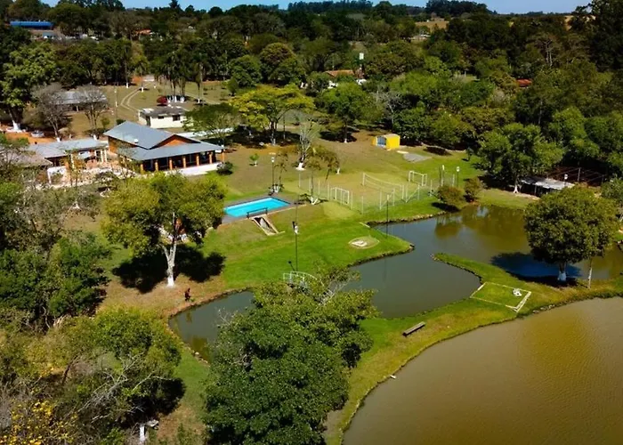 Casa de campo completa em Cesário Lange - São Paulo