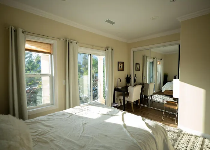 Bv Guest House