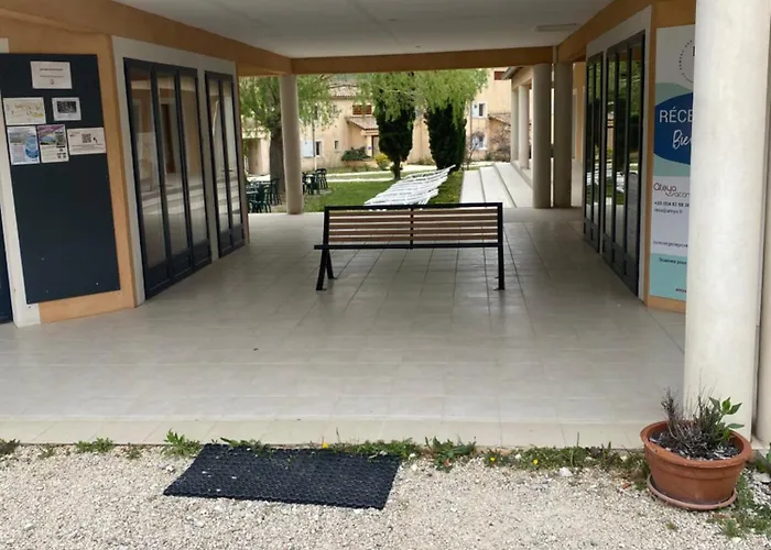 Bright Studio With Balcony
