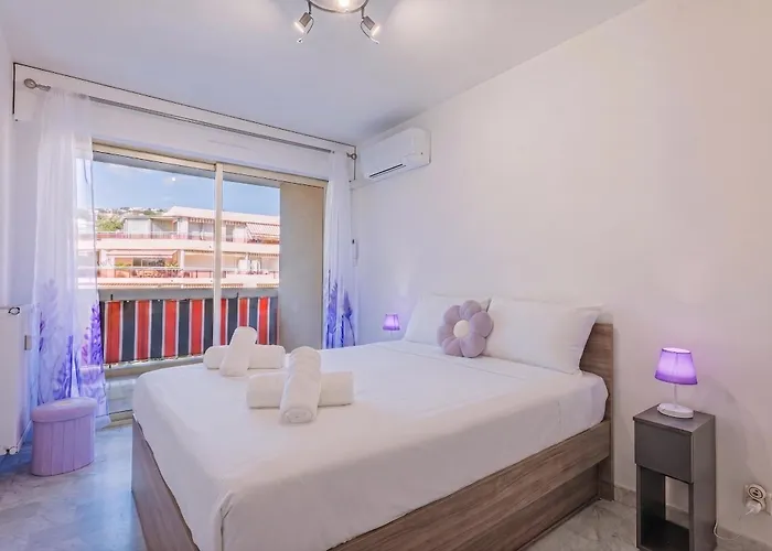 2 pièces 52m2 Clim Parking Estivalière Golfe-Juan