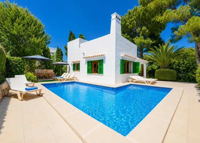 Villa Binimelis