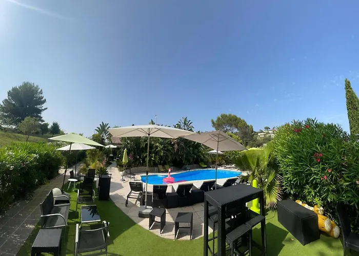 Villa Les Yuccas - Pool - Sea View