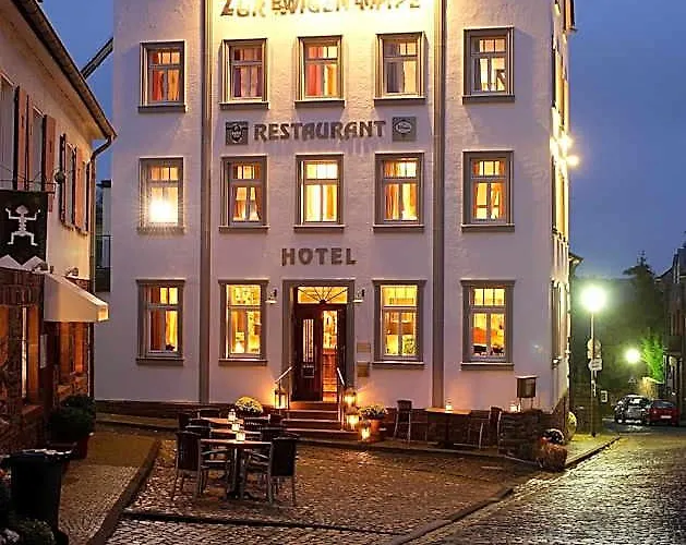 Zur Ewigen Lampe Romantisches
