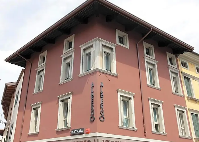  Al Vecchio Tram