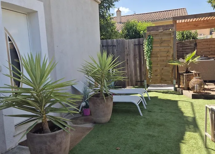Magnifique appartement 2 chambres avec 50 m2 de jardin privatif