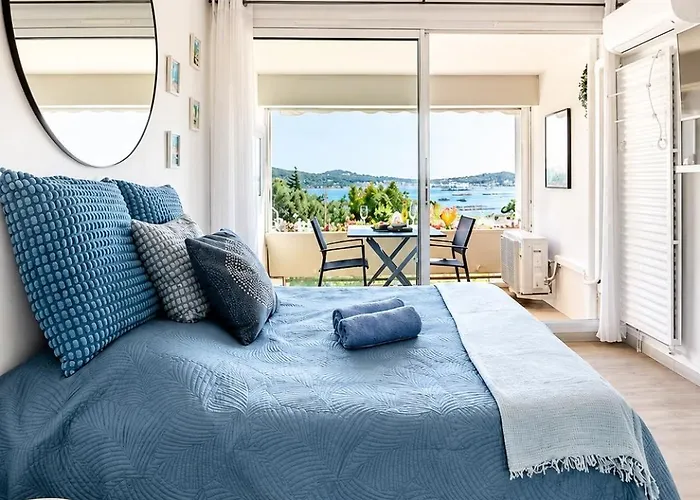 Studio avec vue mer et terrasse