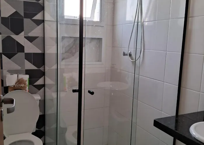 Apartamento novo vista do mar 64m2 2 dorms Wi-fi estacionamento grátis Praia Grande Mirim
