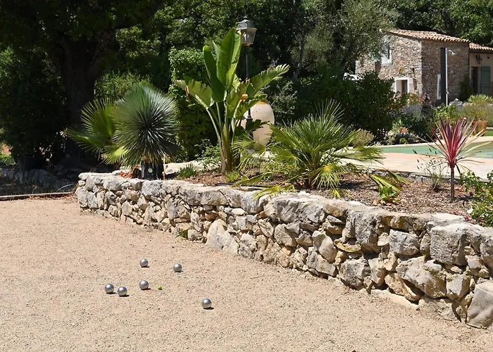 Mazet (maisonnette provençale)