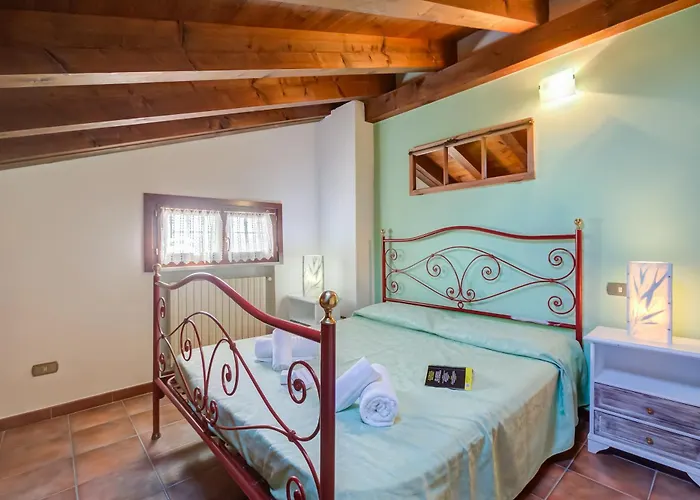 Villa Oasi With Private Pool Bbq & Garden Near Sirmione