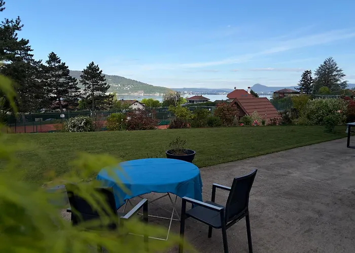 Charmante Vue sur Lac&Parkings