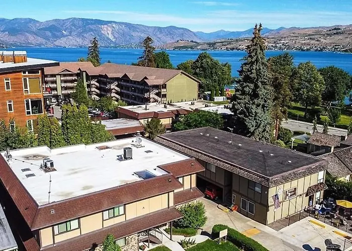 Large Upgraded, Family Friendly Condo With Garage