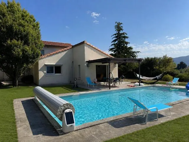 La Gazelle, Villa sur les hauteurs