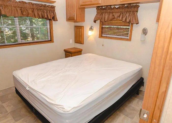 Private Beach Access - Cottage 3