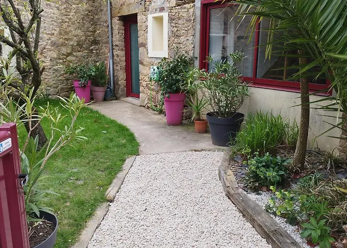 Maison dans village calme