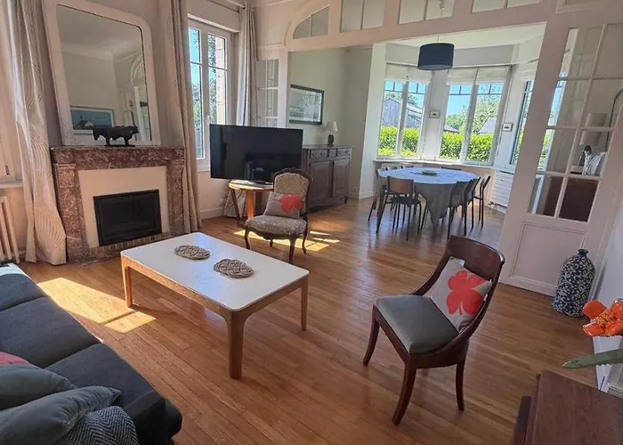 Maison lumineuse au cœur du Minihic sur Rance