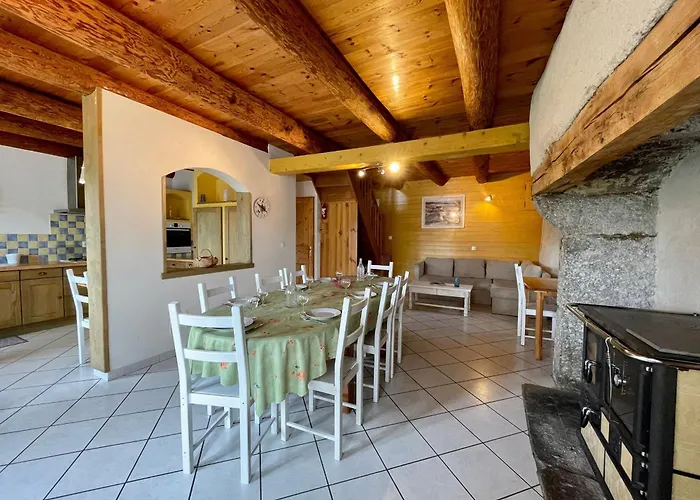 Gîte rustique en famille dans les Gorges de l'Allier, nature et randonnées à proximité - FR-1-582-525
