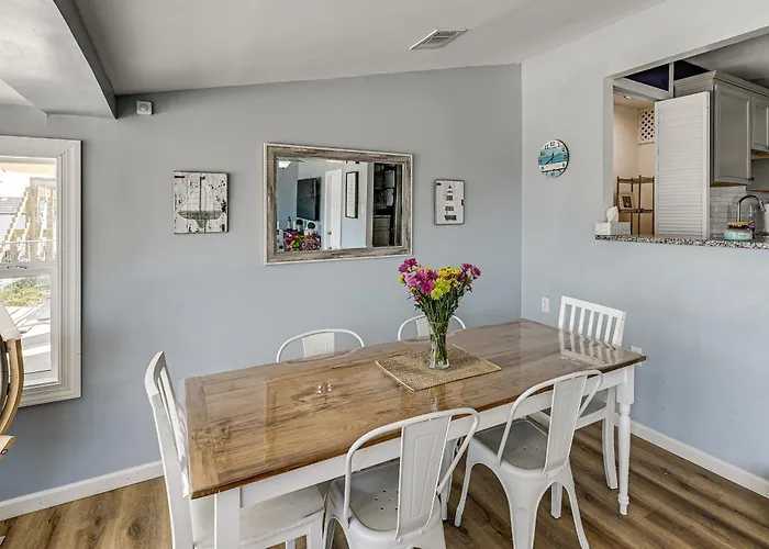 Dockside Little Egg Harbor Getaway Near Lbi!