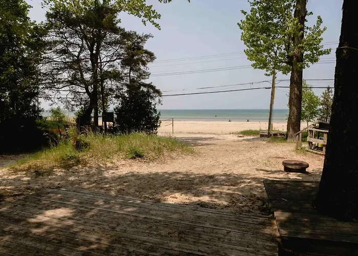 Private Beach Access - Cottage 2