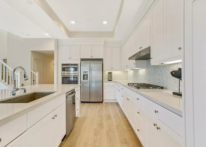 Torrance Downtown Spacious 5Bedroom 4Bathroom House Free Parking Wifi Near Harbor Ucla Spacex