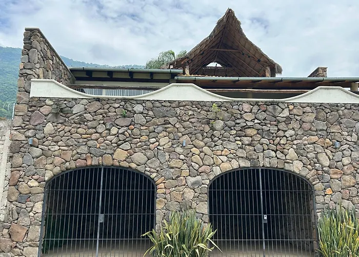 Casa De Piedra