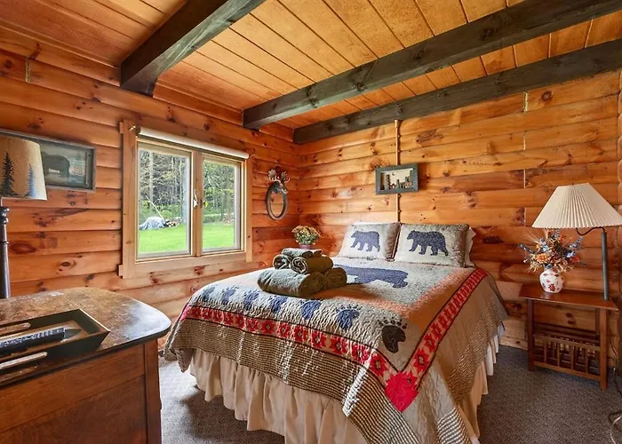 Pet Friendly Log Cabin That Can Sleep Up To 12!