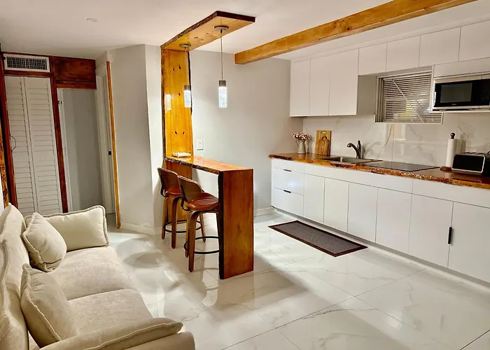 Wood & White
