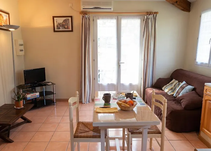Appartement lumineux près de Cassen, 30 m², avec parking
