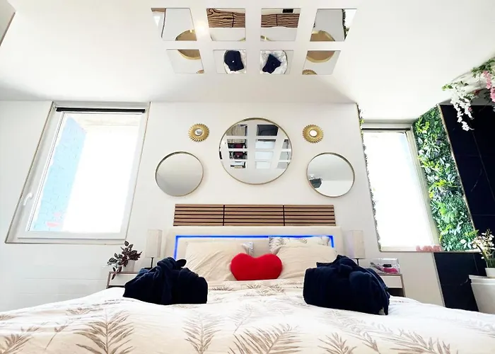 Appartement Romance Jacuzzi à 5min de la gare