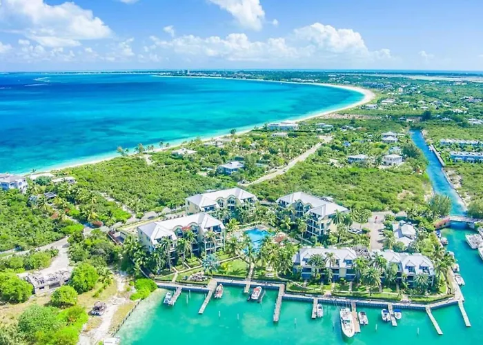 20% Off May 28-31Yacht Club Walk To Beach -Pool