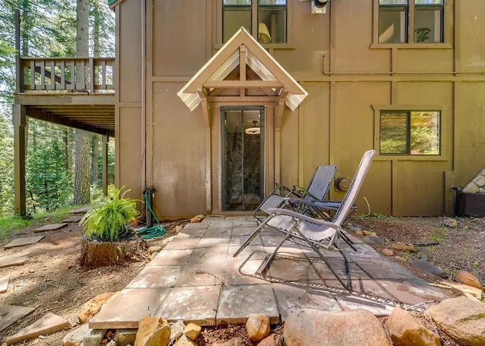 Hike, Bike & Swim! Wooded Retreat In Nevada City