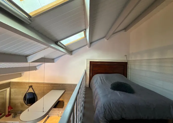 Cozy studio Beuil, chambre mezzanine