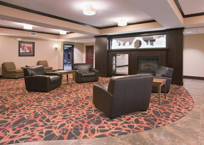 Hotels with tennis Holiday Inn Express & Suites Moab By Ihg