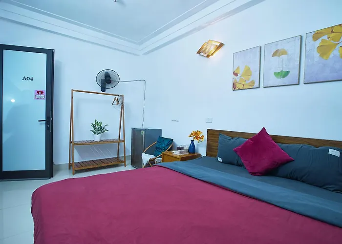 Centre Alley House & Travel