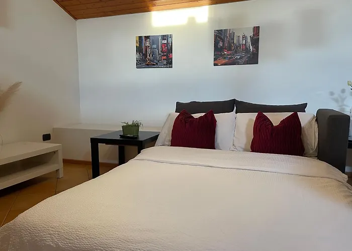 Chiasso Swiss Apartment By Rentugoo Travel