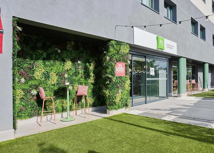 Perros hoteles Ibis Styles Madrid Airport Valdebebas