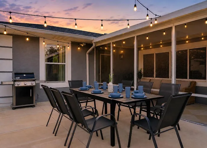 Calma House - 4Br Pool Home, Guest Suite, Gym, Minutes From Anna Maria Island