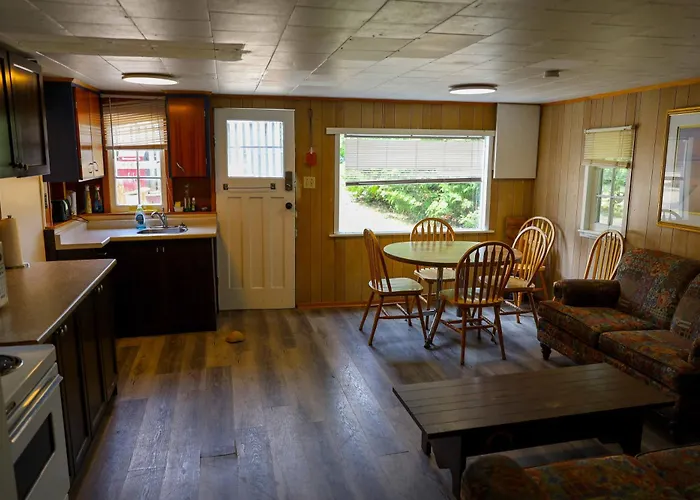 Private Beach Access -Cottage 11